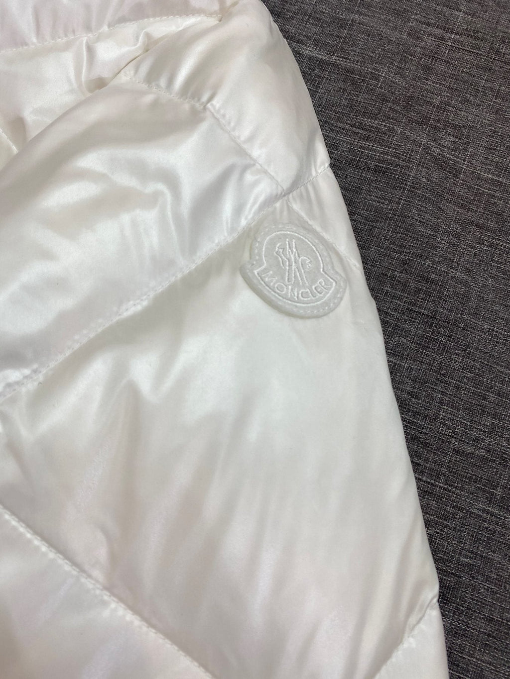 Moncler Women's Hooded Diamond-Quilt Puffer Coat