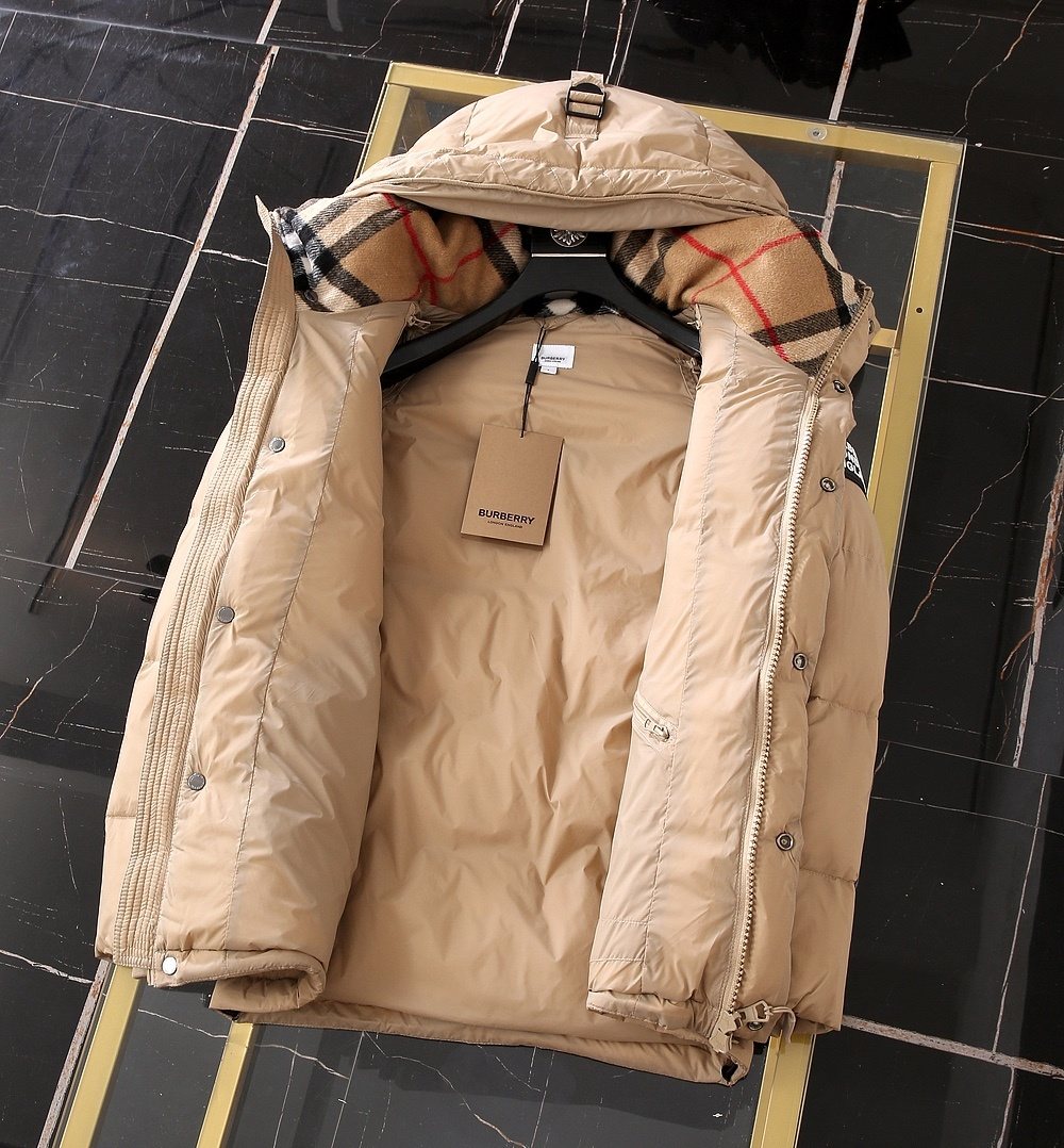 Burberry Hooded Short Down Jacket