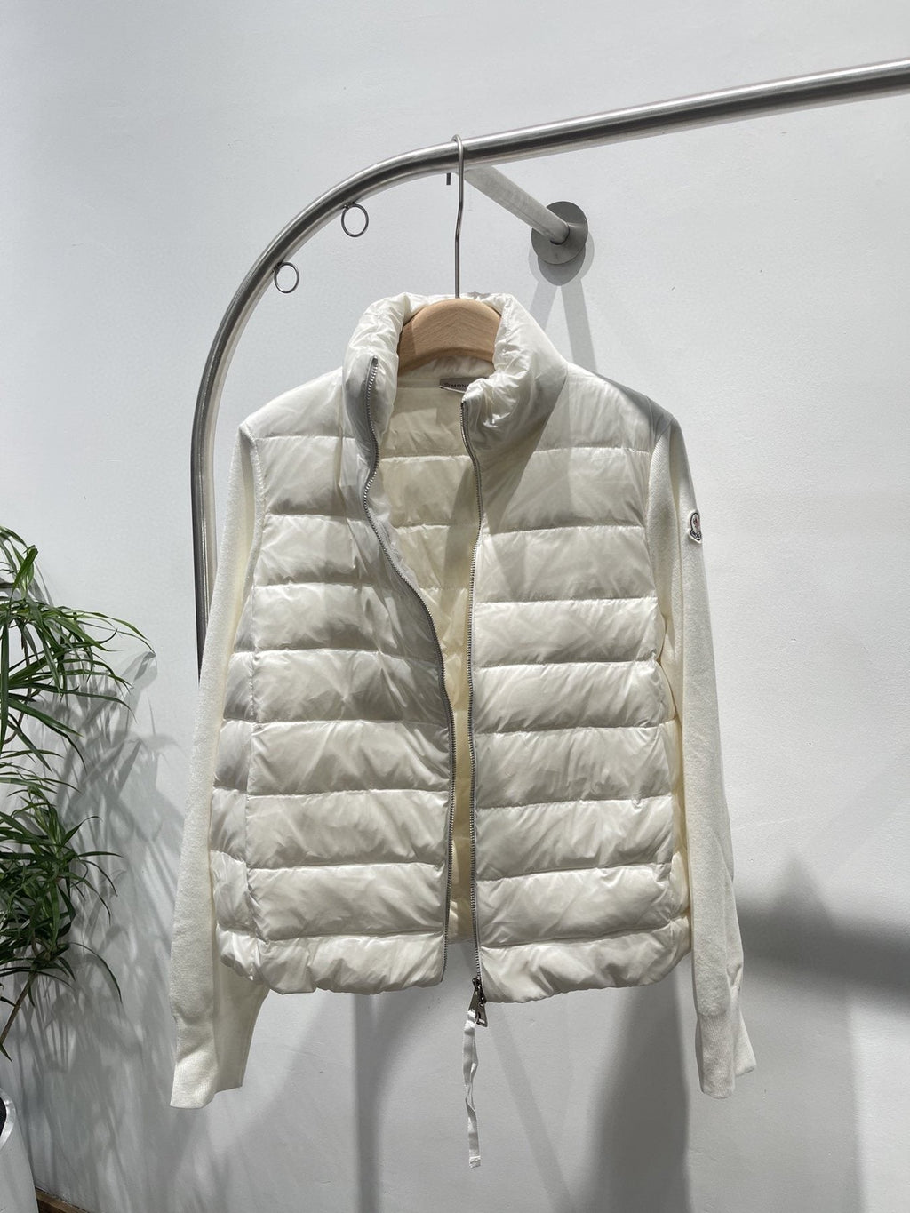 Moncler Quilted Knit-Sleeve Down Jacket