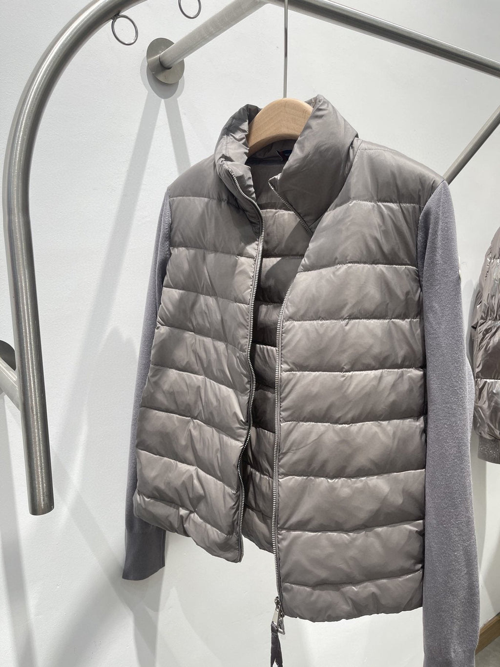 Moncler Quilted Knit-Sleeve Down Jacket