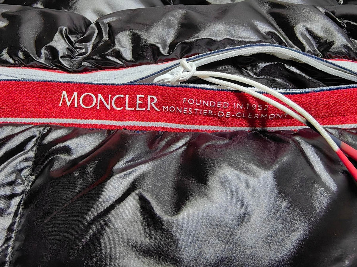 Moncler Men's Hooded Striped-Sleeve Puffer Coat