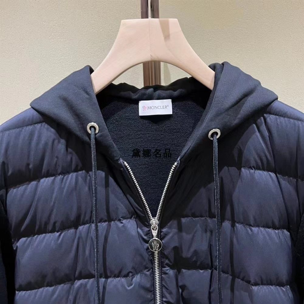 Moncler Hooded Hybrid Quilted Knit Puffer Jacket