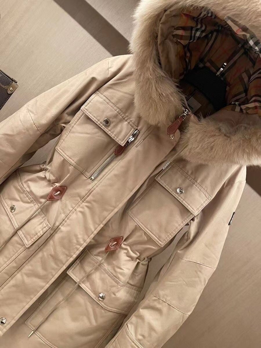 Burberry Removable Fur-Trim Hood Long Down Jacket