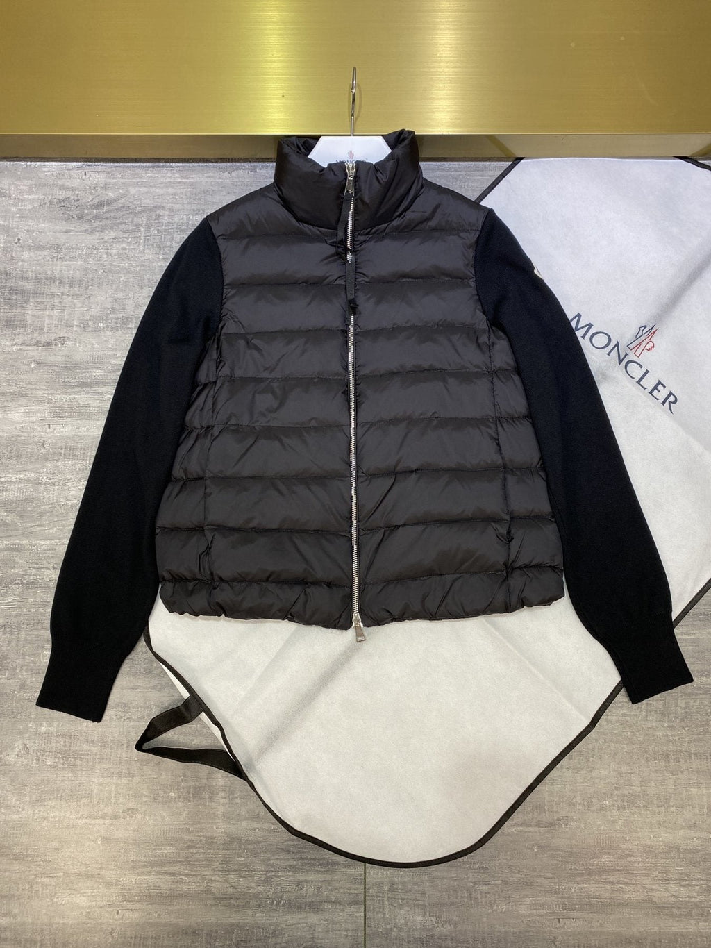 Moncler Women's Knit-Sleeve Hybrid Puffer Jacket