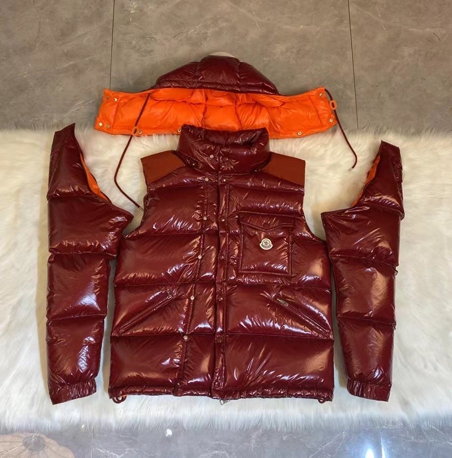 Moncler Glossy Convertible Puffer Coat