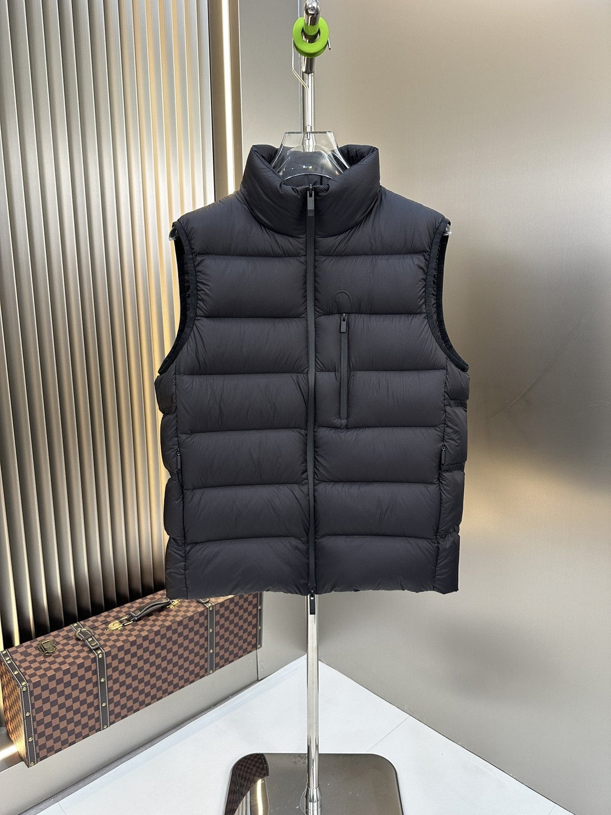 Moncler Quilted Zip-Front Puffer Vest