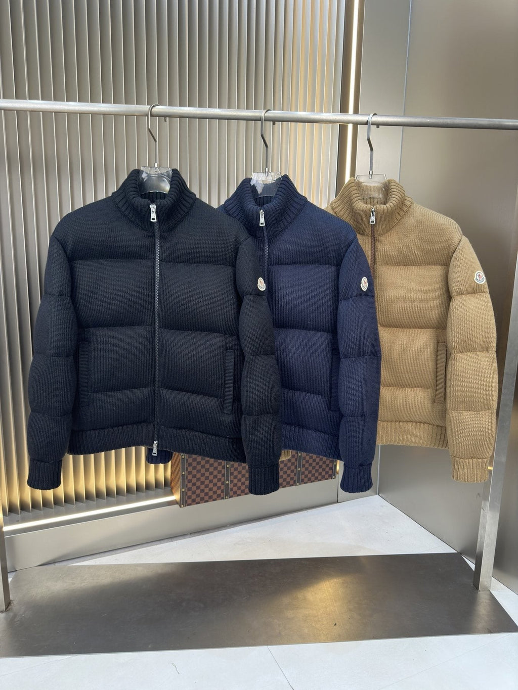 Moncler Quilted Knit-Sleeve Puffer Coat